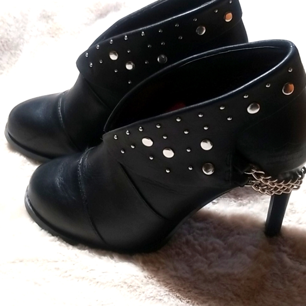Harley Davidson leather high heeled booties